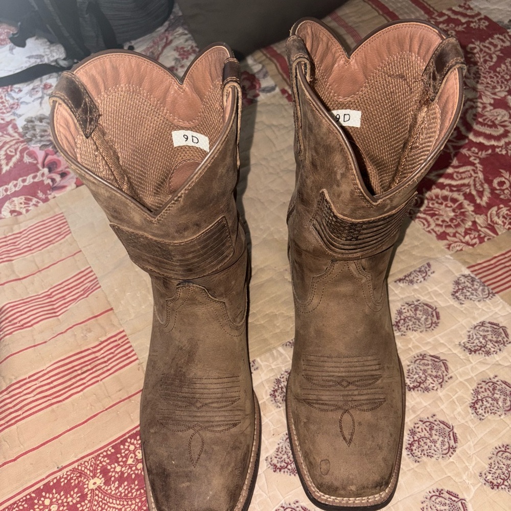 Ariat Brown Western Cowboy Boots